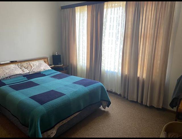 3 BEDROOM HOUSE FOR SALE IN VREDENBURG